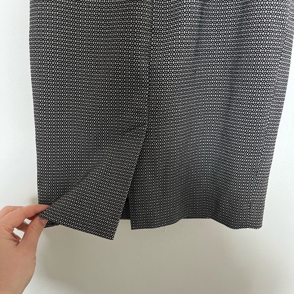 RW&CO Sleeveless Slim Dress - Picture 5 of 6